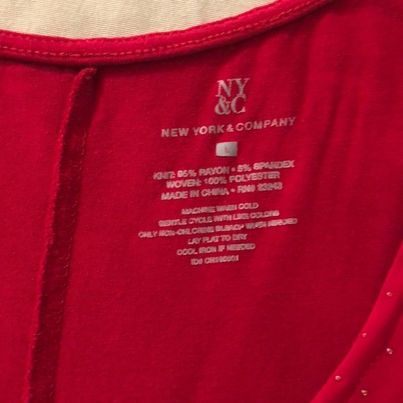 🔥New York &Co Red Tank with Gold Beads🔥 - Picture 2 of 3